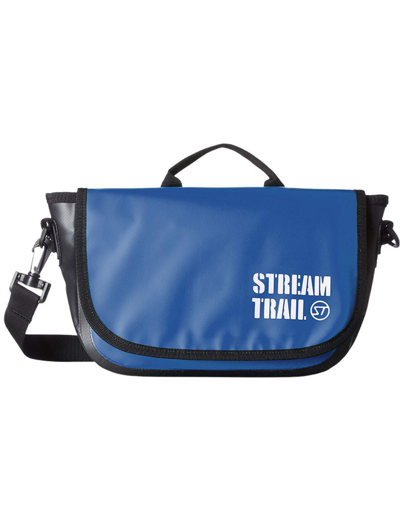 Clam Shoulder Bag