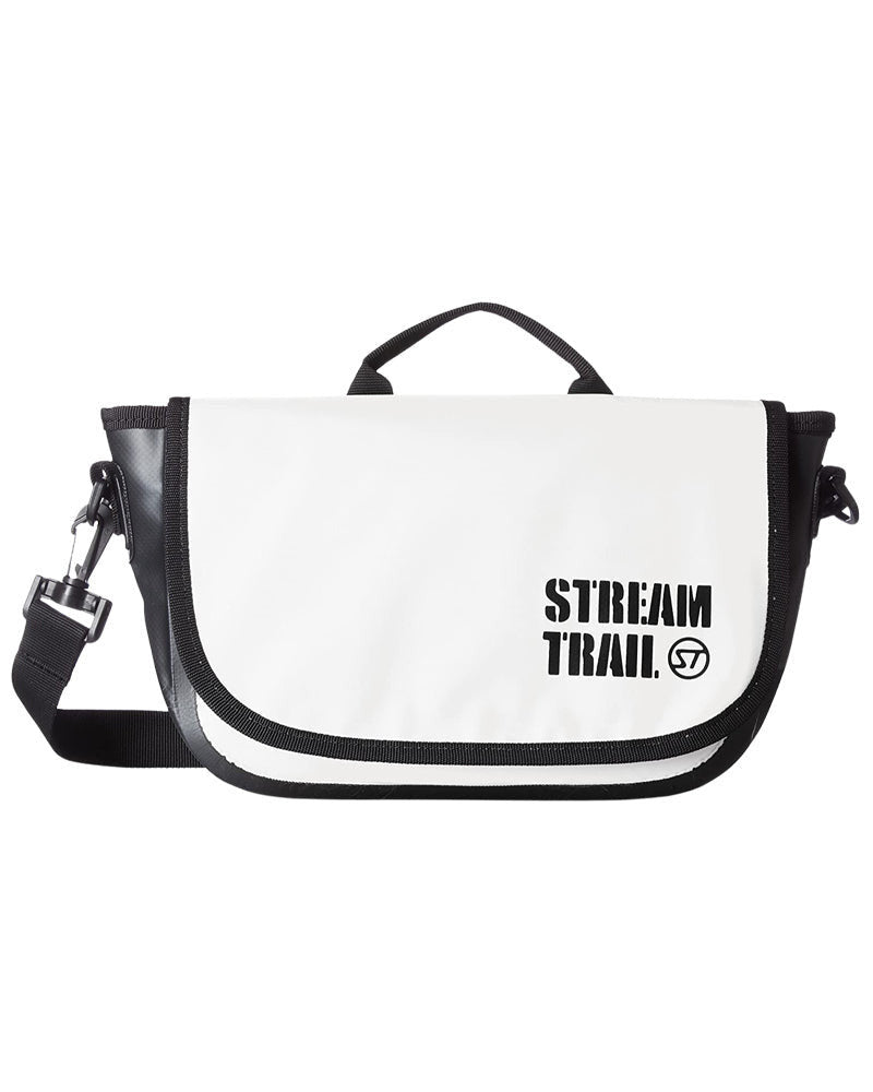 Clam Shoulder Bag