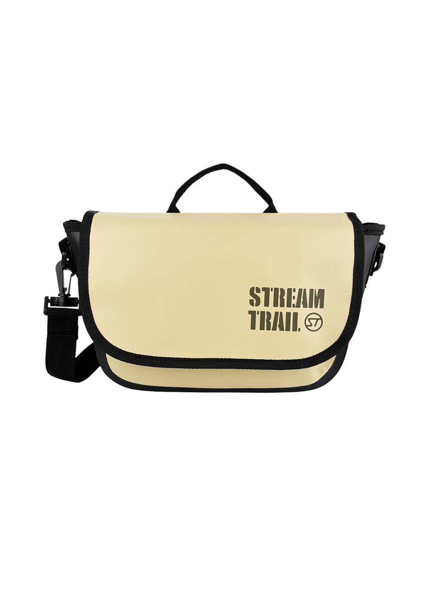 Clam Shoulder Bag